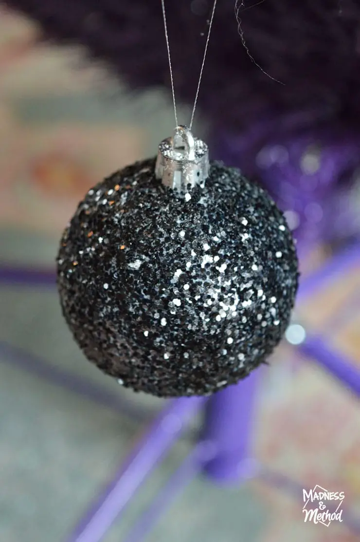 How to Make DIY Black Glitter Christmas Ornaments