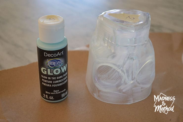 craft paint that glows in the dark