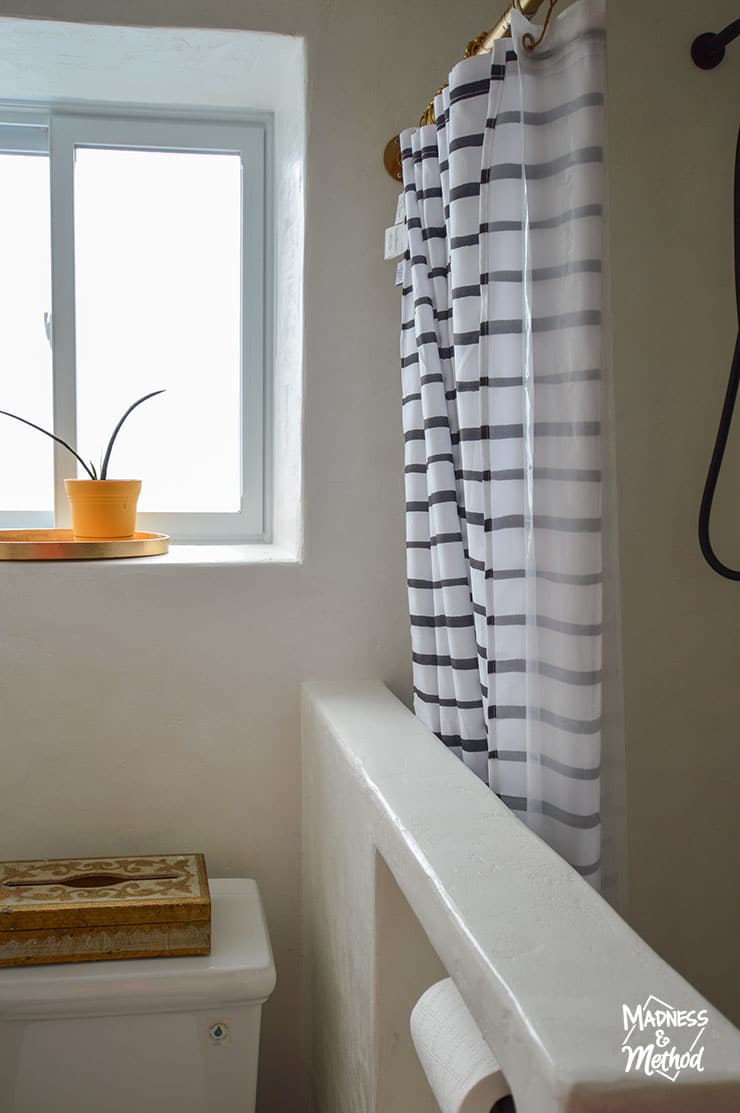 basement bathroom shower ledge
