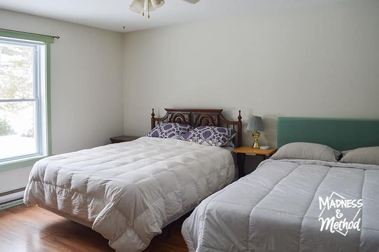 two queen bed bedroom layout