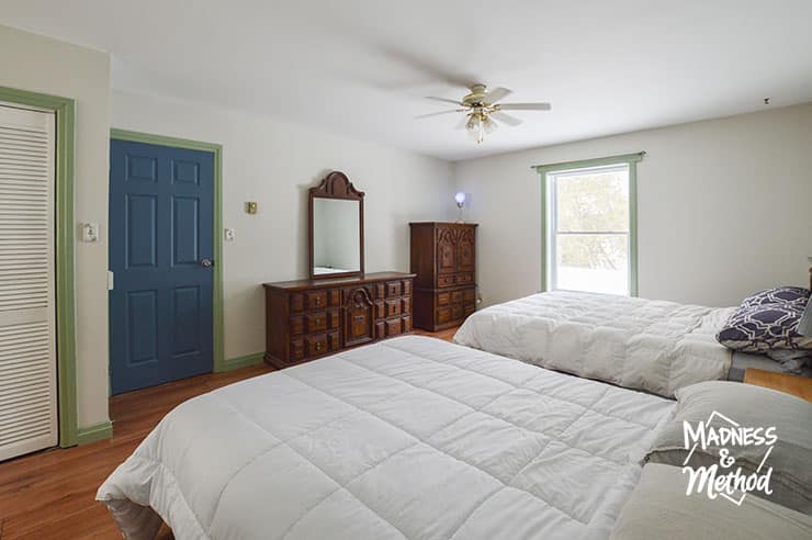 bedroom with two queen beds